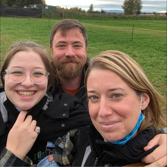 Meet your Posher, Asta - Picture 1 of 1